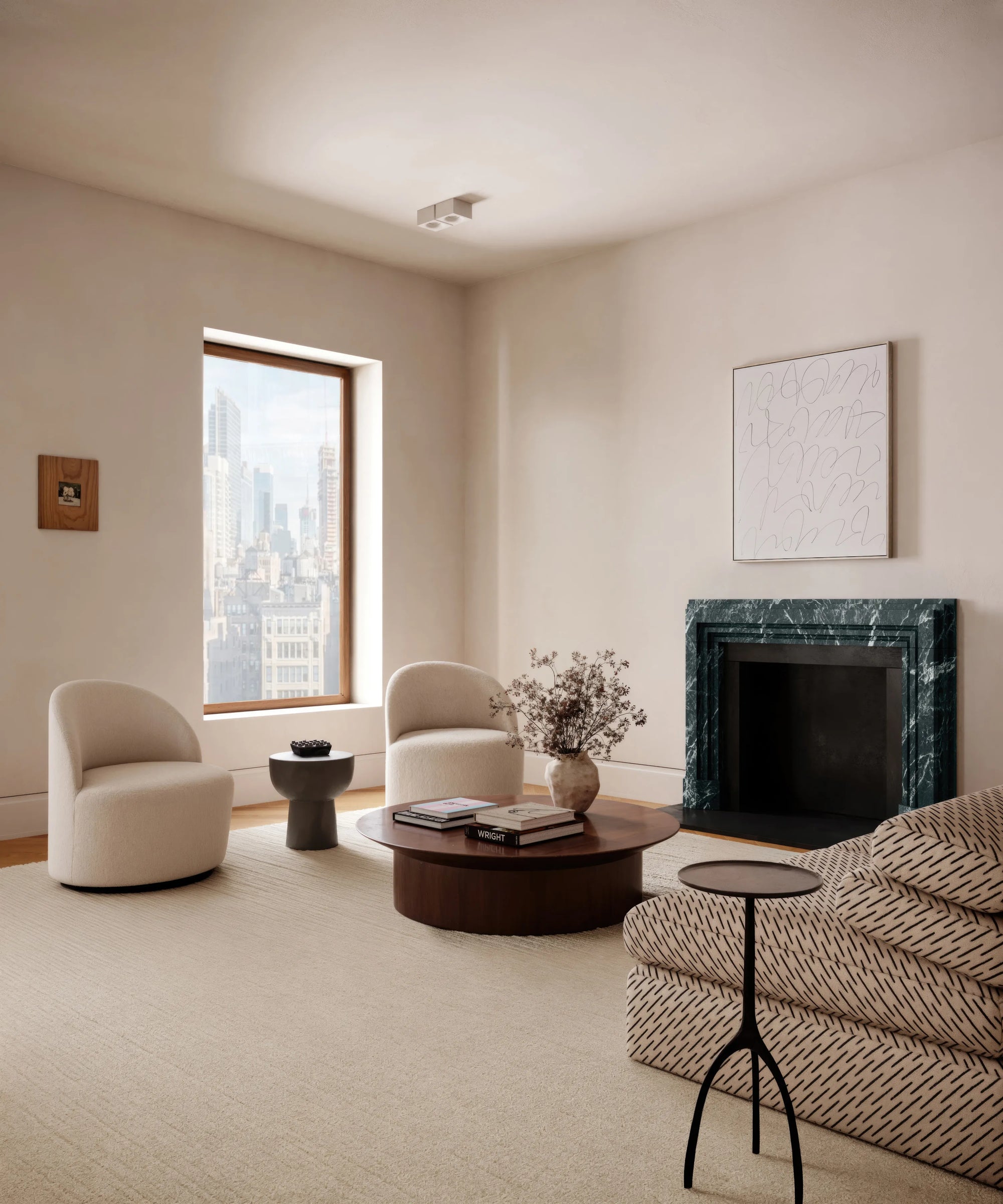 Modern Apartment Metropole Surround Fireplace Mantel Verde Alpi